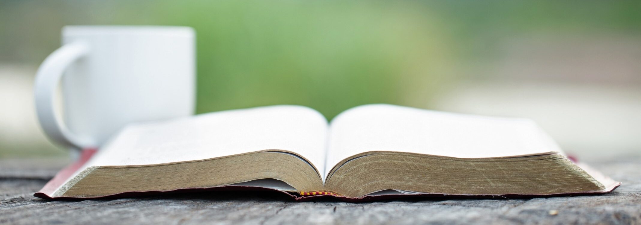 7 Life-Changing Benefits of Doing Daily Devotionals